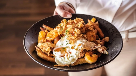 Huevos rotos con patatas